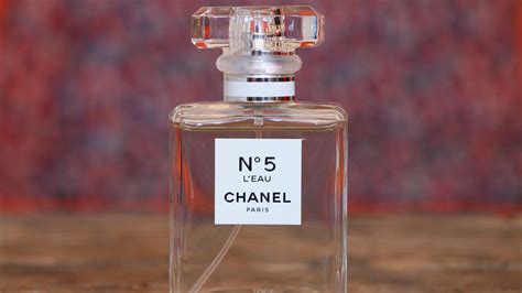 chanel perfume that smells like vanilla|Chanel no 5 perfume dupe.